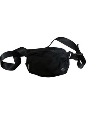 Lululemon Everywhere Belt Bag Black Crossbody Women’s